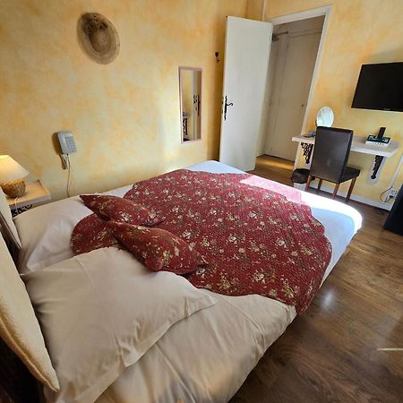 Logis Hotels Le Saint Marc Mollans-sur-Ouveze Exterior photo