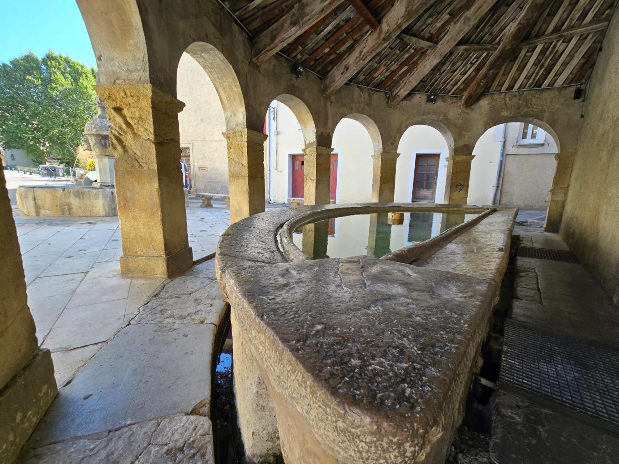 Logis Hotels Le Saint Marc Mollans-sur-Ouveze Exterior photo