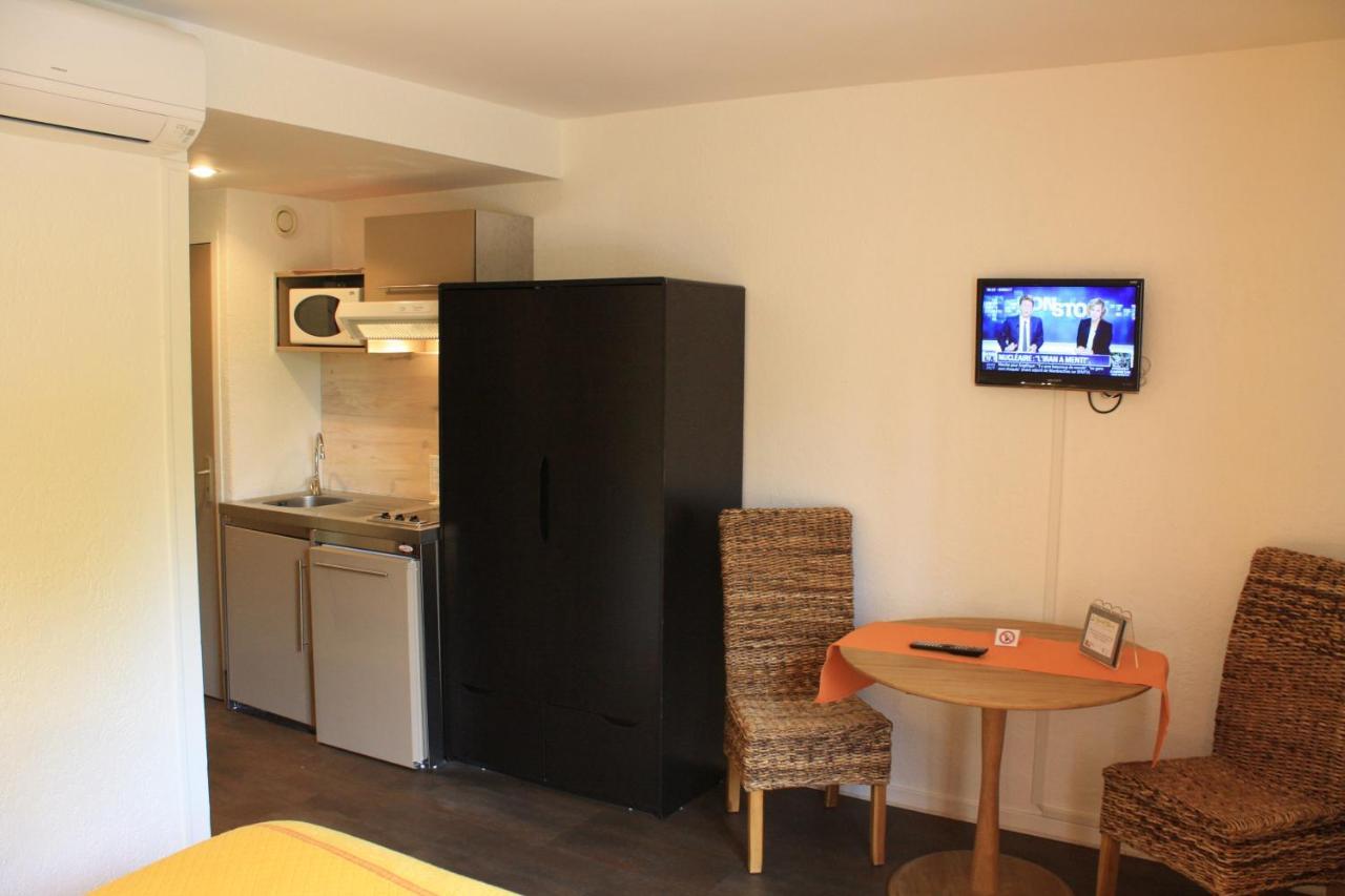 Logis Hotels Le Saint Marc Mollans-sur-Ouveze Exterior photo